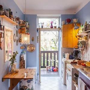 Gemütliche Mit Balkon - Südplatz Nur 2 Minuten Entfernt Leipzig